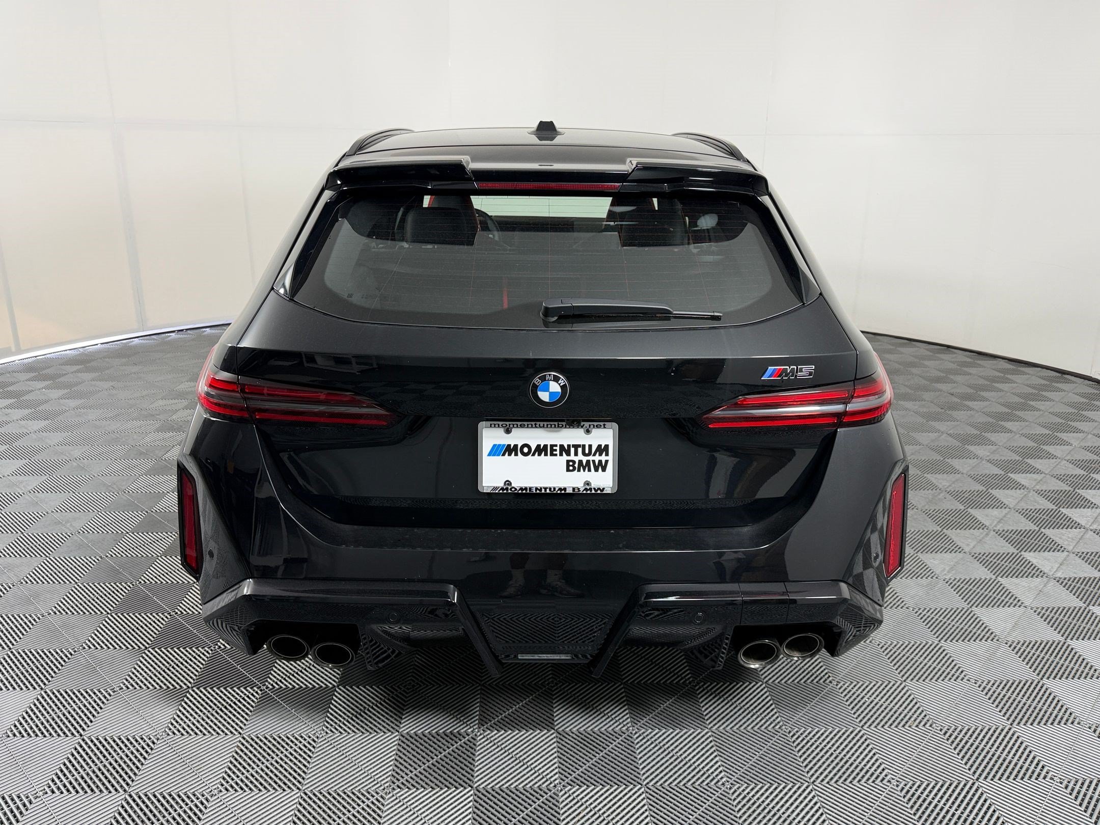 New 2027 BMW M5 Touring AWD/4WD image 10
