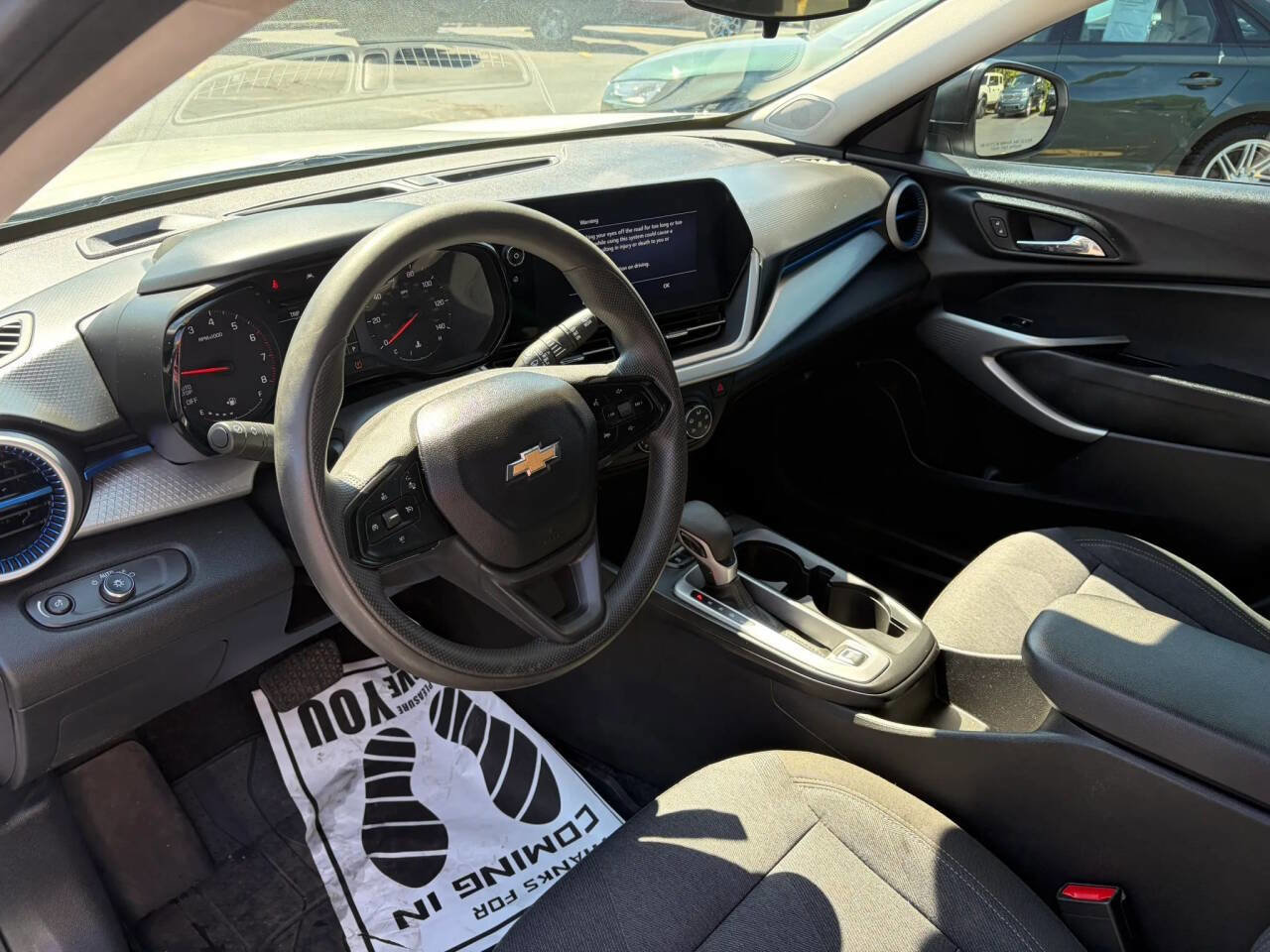 Used 2024 Chevrolet Trax LS FWD image 11