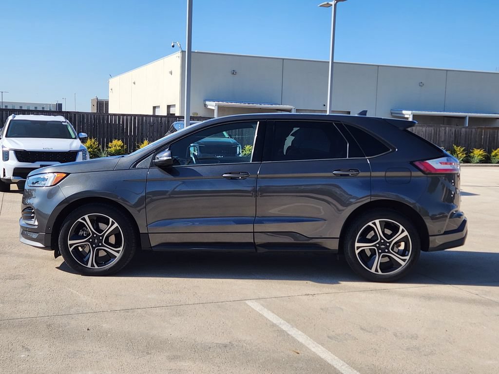 Used 2019 Ford Edge ST w/ Equipment Group 401A AWD/4WD image 14