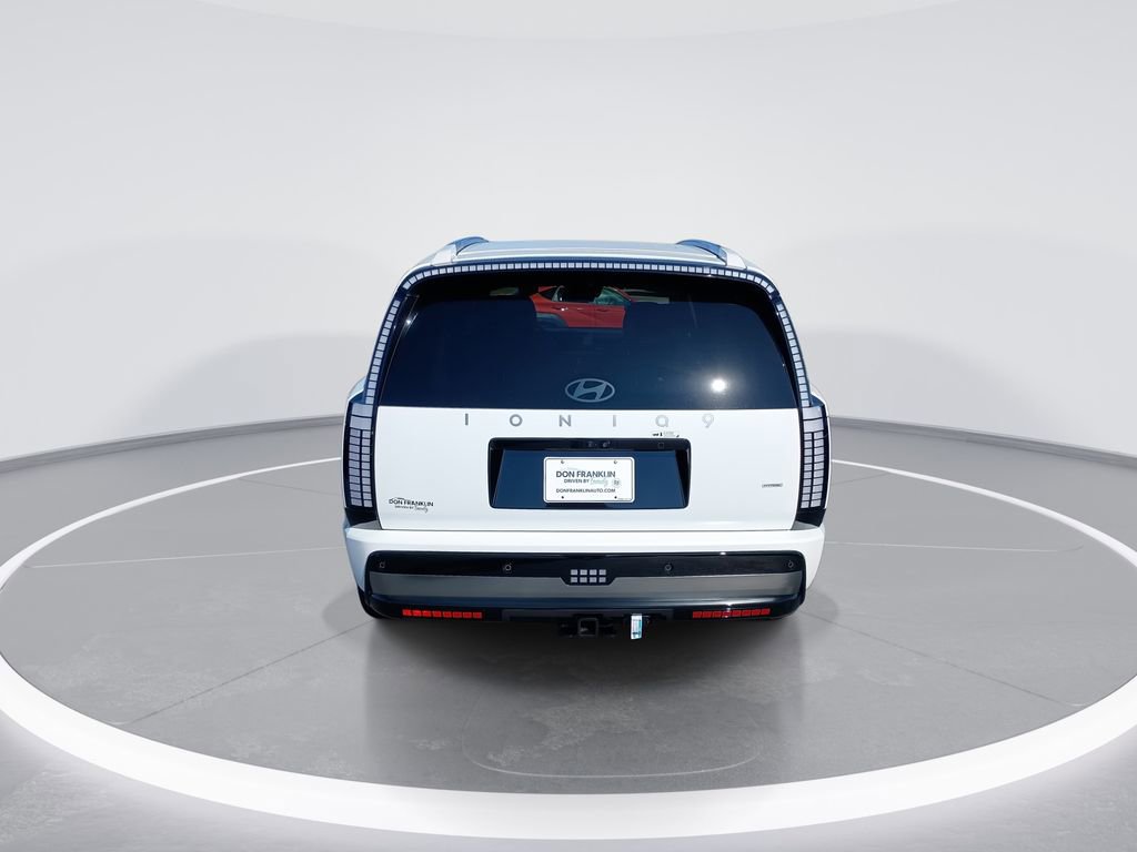 New 2026 Hyundai Ioniq 9 Calligraphy w/ Tow & Go Package image 7