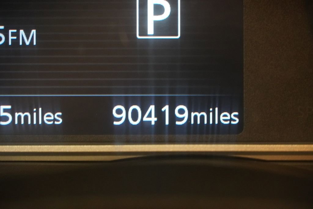 Used 2021 Nissan Versa SV image 7