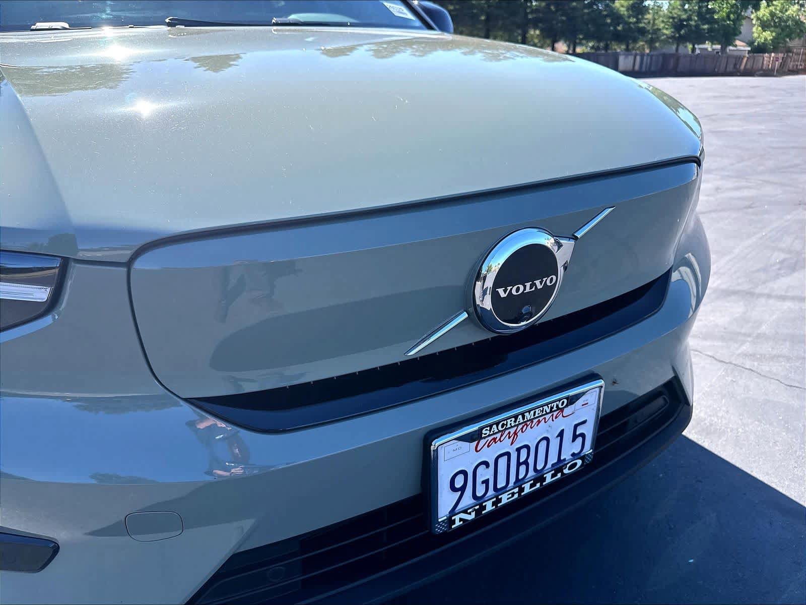 Used 2023 Volvo XC40 Recharge Plus AWD/4WD image 33