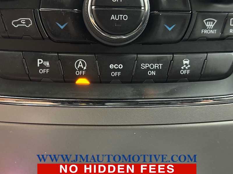 Used 2019 Jeep Grand Cherokee Laredo w/ Security & Convenience Group AWD/4WD image 36