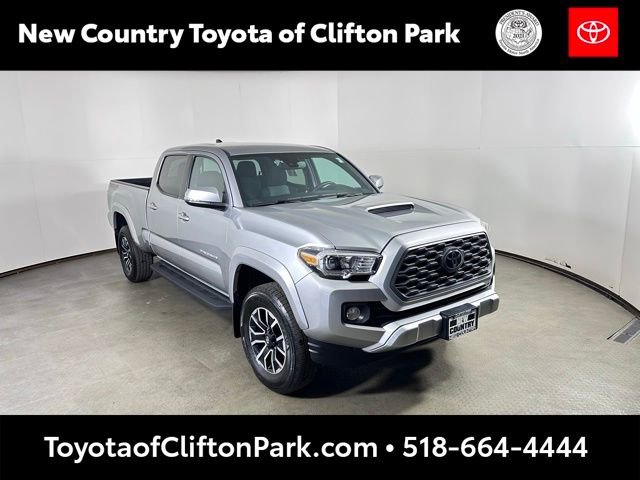 Used 2022 Toyota Tacoma TRD Sport AWD/4WD image 1