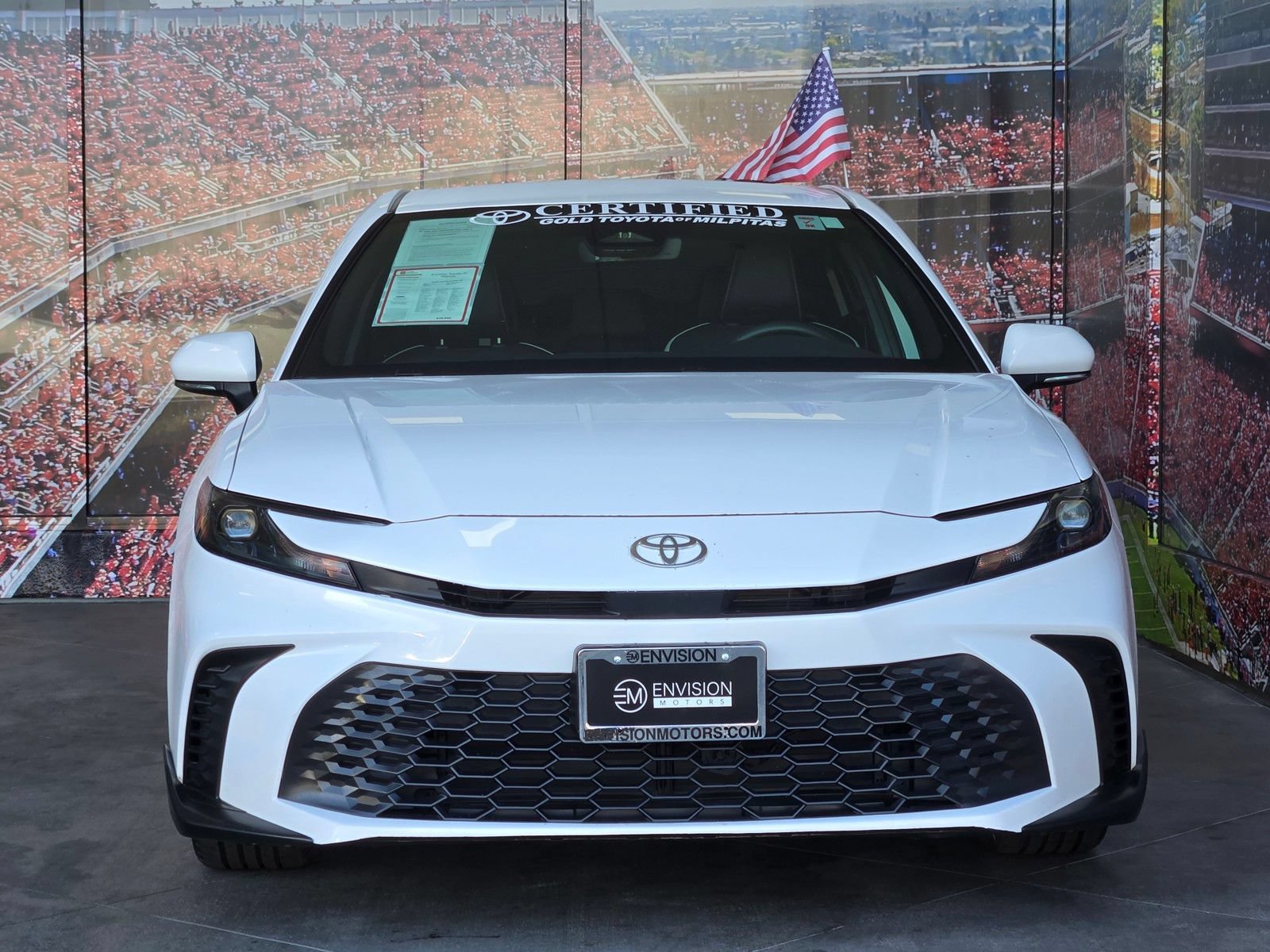 Certified 2025 Toyota Camry SE w/ Convenience Package FWD image 3