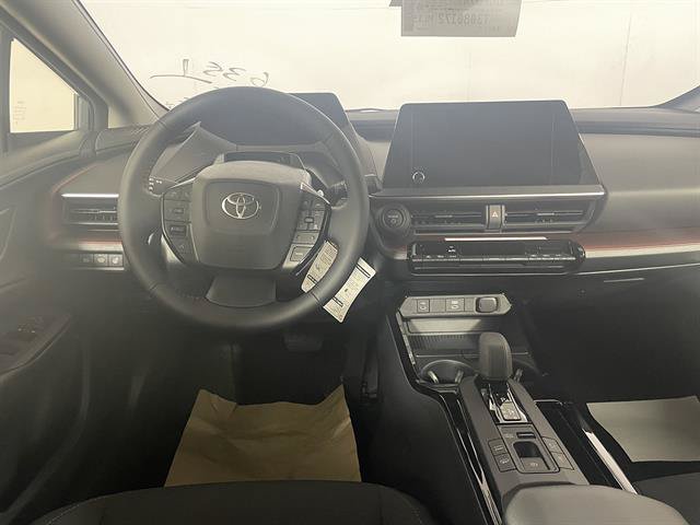 New 2026 Toyota Prius Plug-In Hybrid FWD image 12