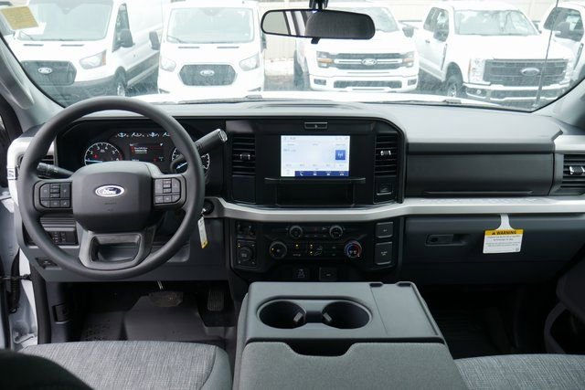 New 2026 Ford F250 XLT w/ FX4 Off-Road Package AWD/4WD image 4