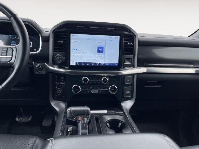 Used 2022 Ford F150 Lariat AWD/4WD image 11