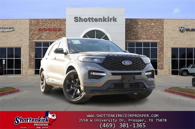 Used 2023 Ford Explorer ST-Line w/ Class IV Trailer Tow Package