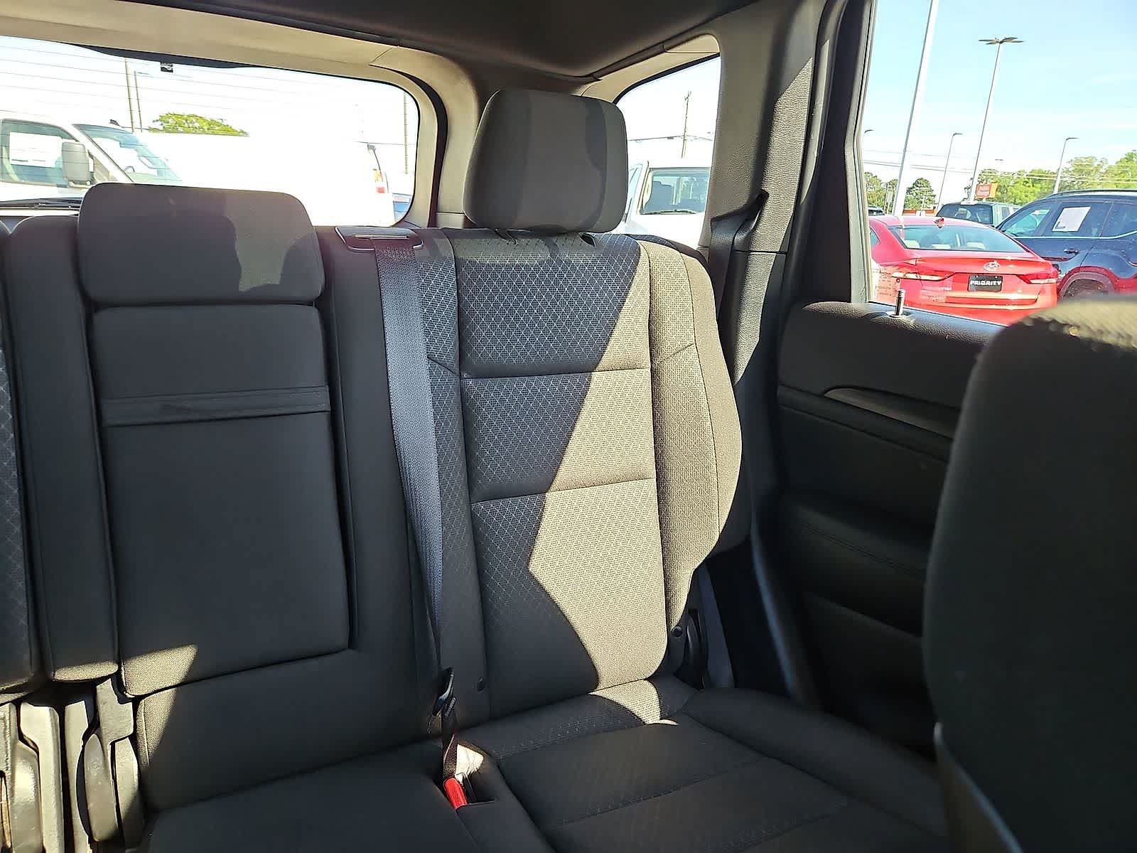 Used 2020 Jeep Grand Cherokee Laredo AWD/4WD image 15