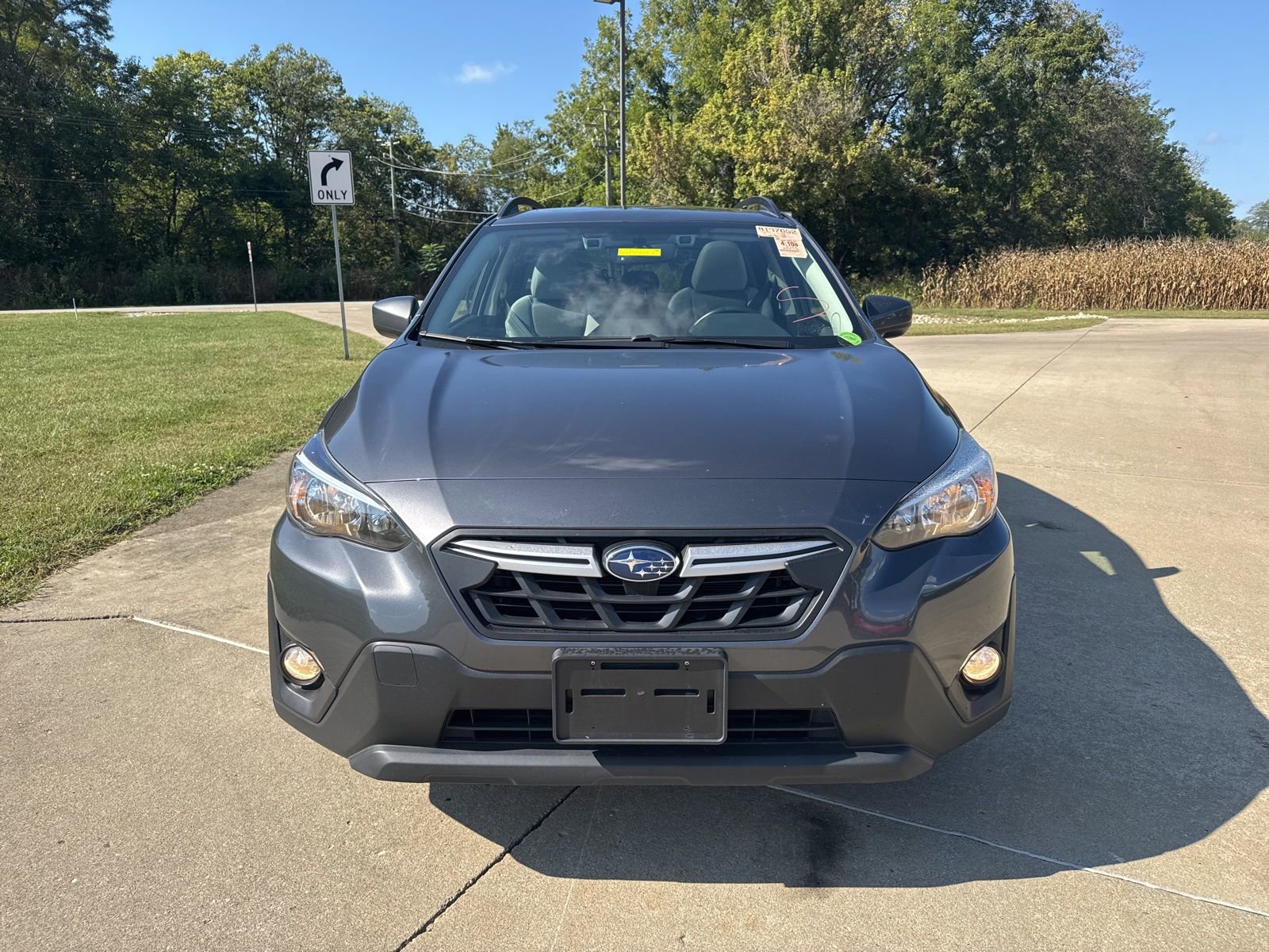 Used 2023 Subaru Crosstrek 2.0i Premium image 2