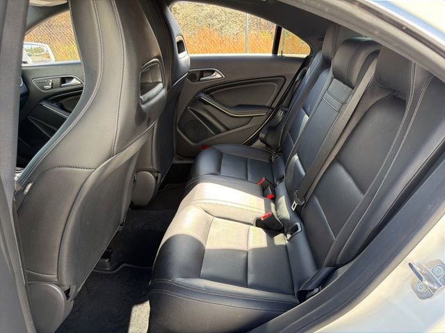 Used 2019 Mercedes-Benz CLA 250 image 17