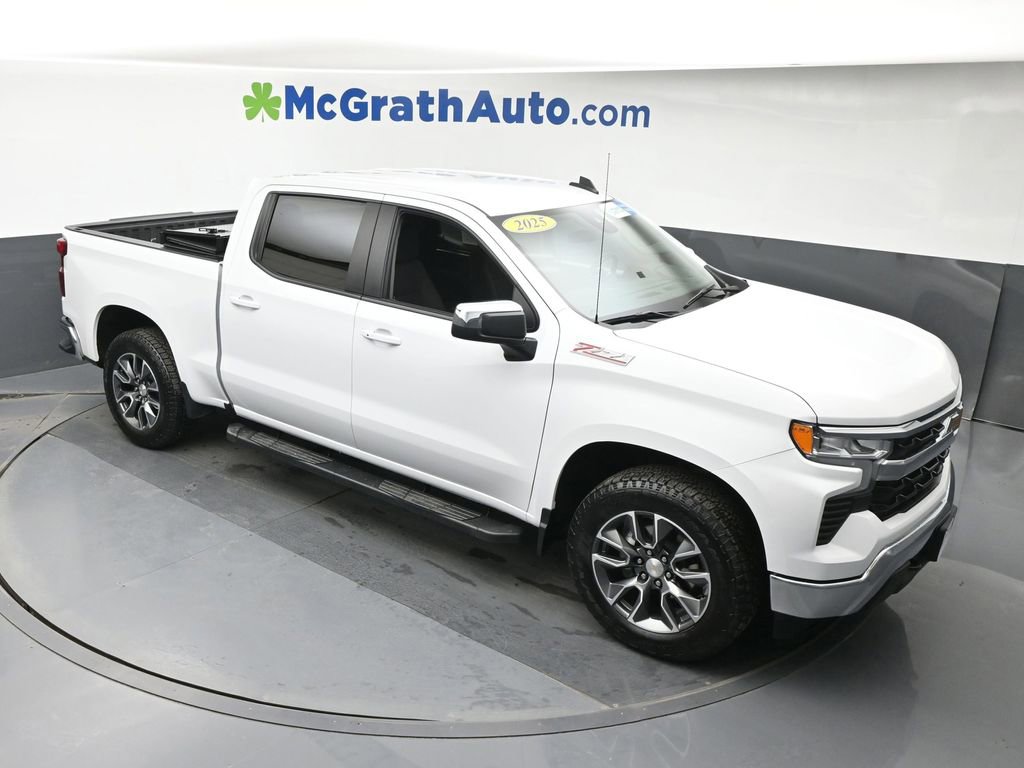 Used 2025 Chevrolet Silverado 1500 LT w/ Z71 Off-Road Package image 3
