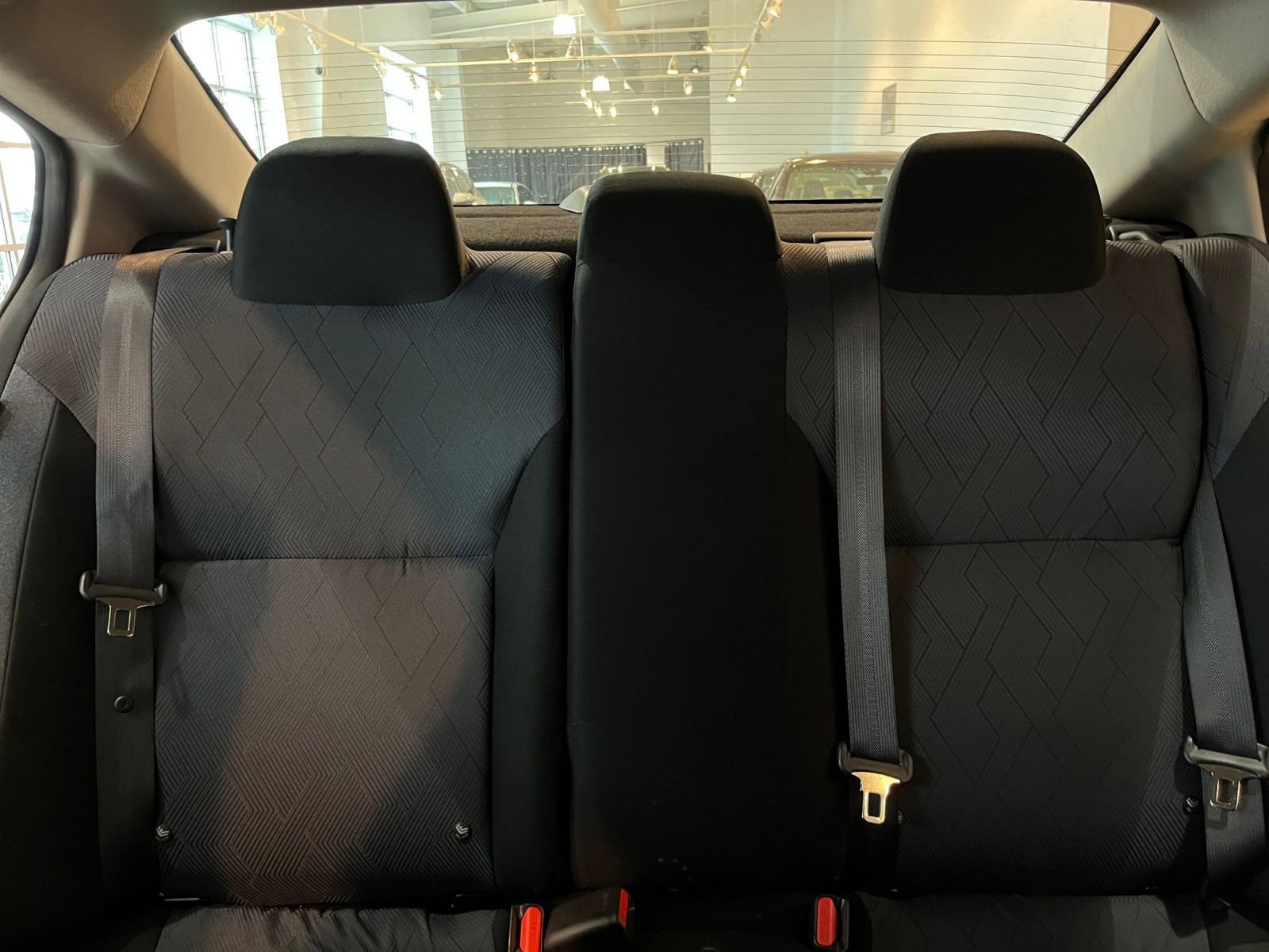 Used 2025 Nissan Versa SV image 37