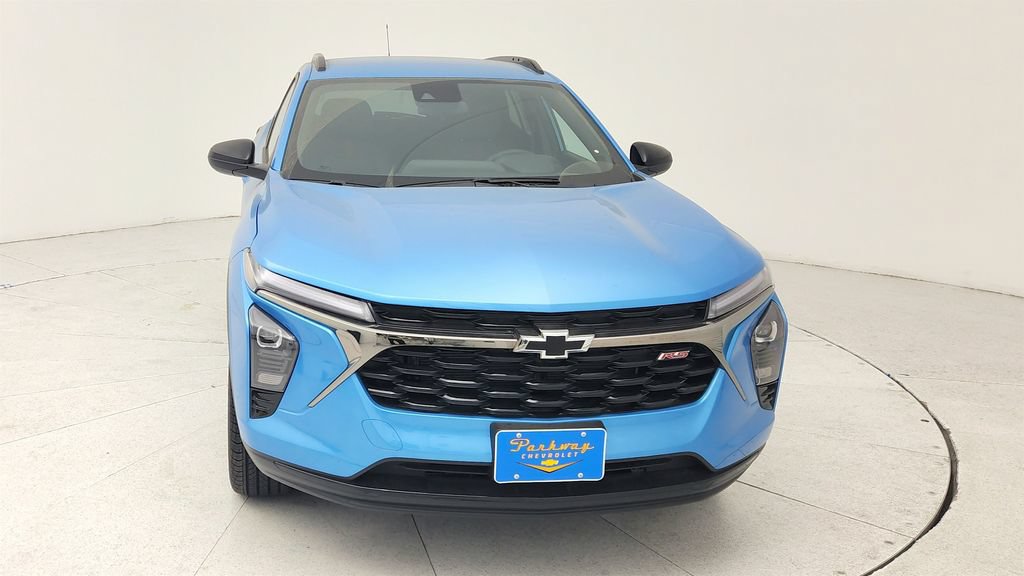 New 2026 Chevrolet Trax RS w/ Driver Confidence Package FWD image 2