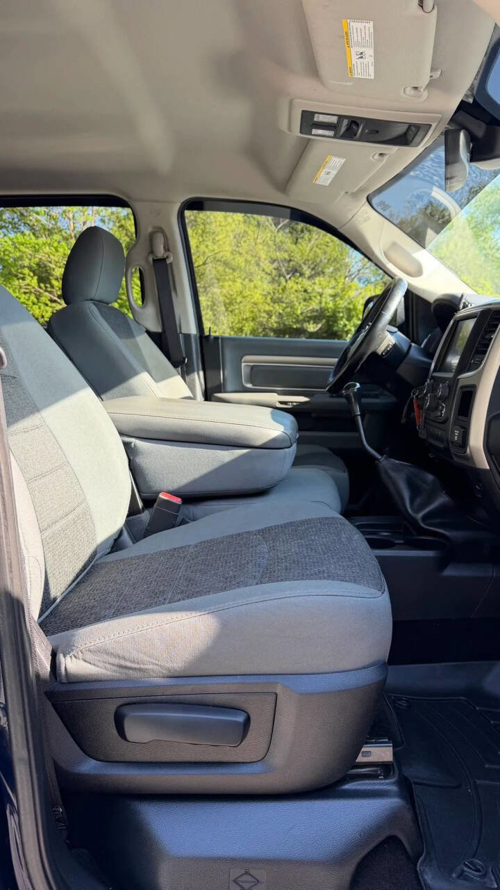 Used 2014 RAM 2500 SLT w/ Luxury Group image 31