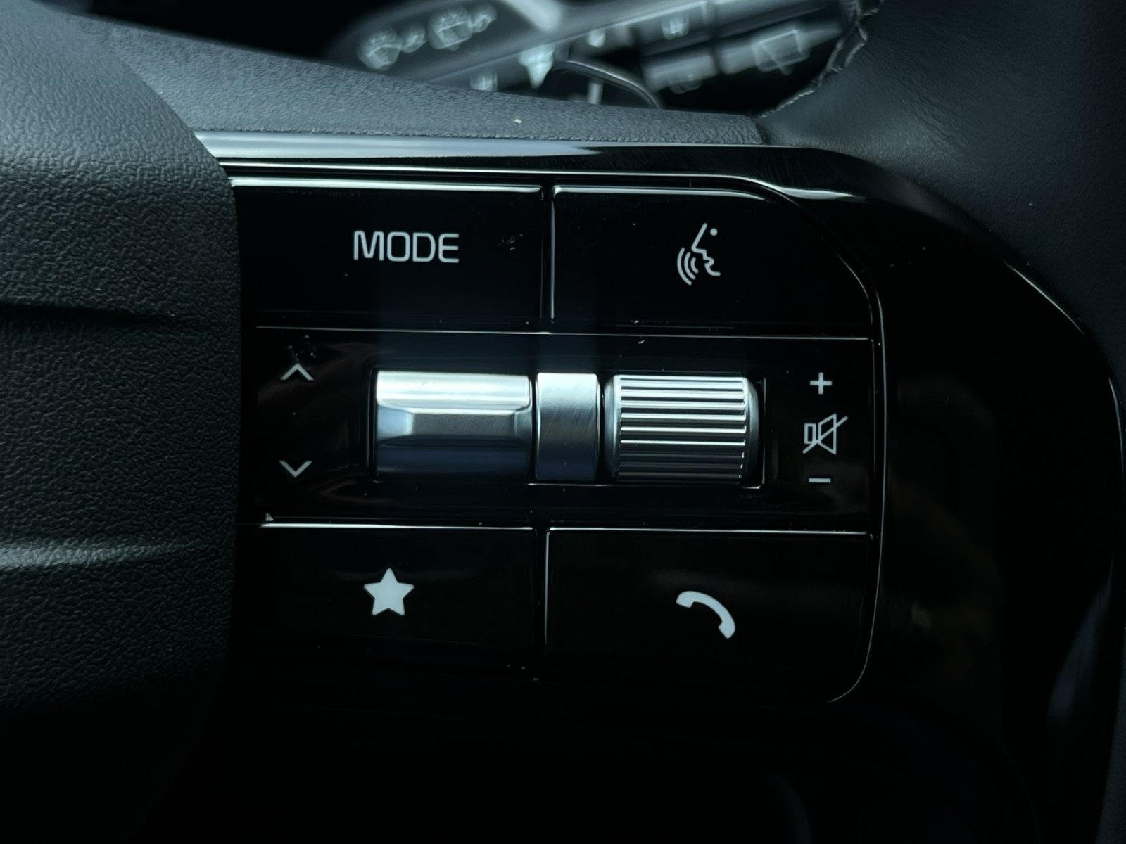 New 2026 Kia Sorento SX Prestige AWD/4WD image 30