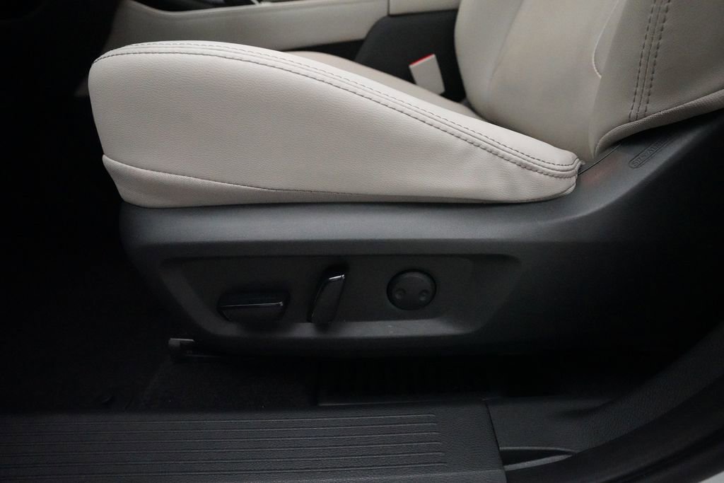 Certified 2023 Nissan Rogue SL w/ SL Premium Package AWD/4WD image 29