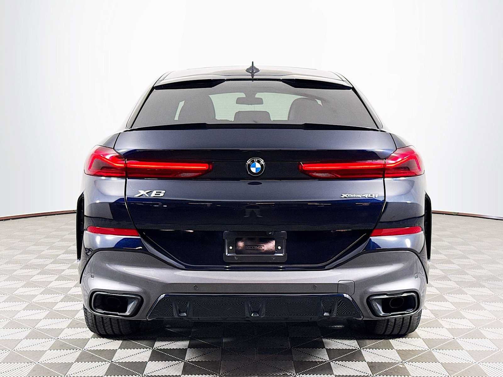 Used 2021 BMW X6 xDrive40i w/ Executive Package AWD/4WD image 6