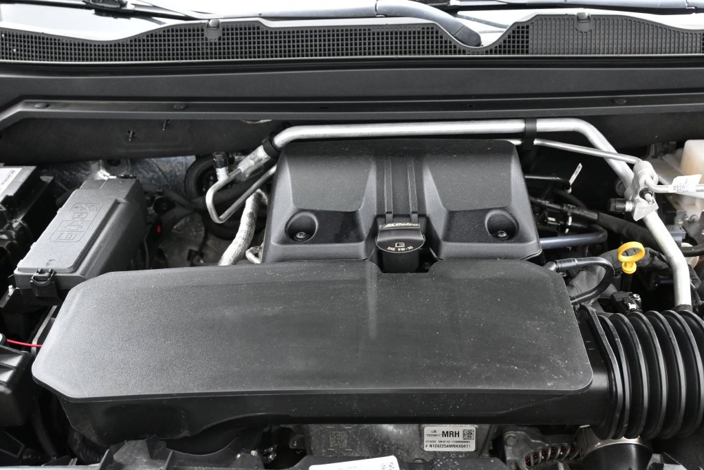 Used 2024 Chevrolet Colorado ZR2 w/ Technology Package AWD/4WD image 42