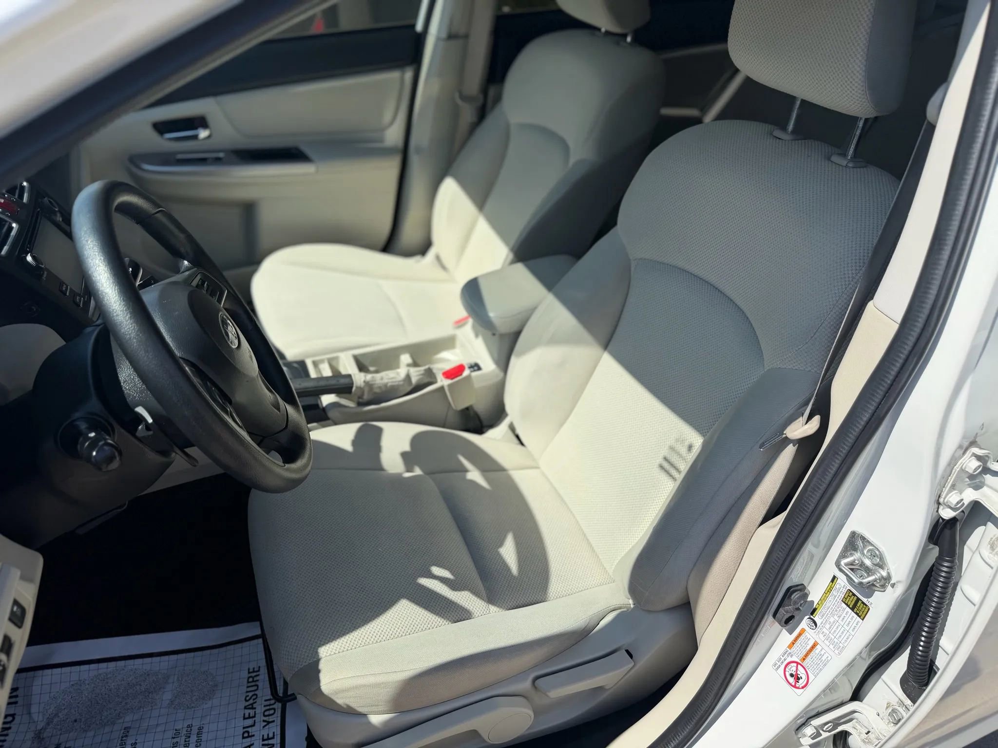 Used 2015 Subaru Impreza 2.0i Premium image 17