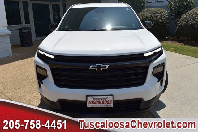 New 2027 Chevrolet Traverse LT w/ Midnight/Sport Edition FWD image 4