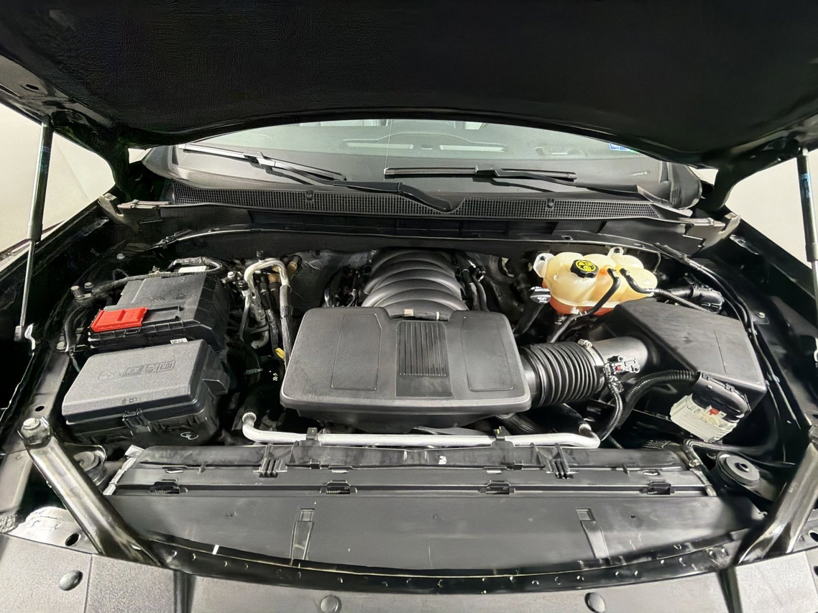 Used 2023 Chevrolet Suburban RST w/ Luxury Package image 29