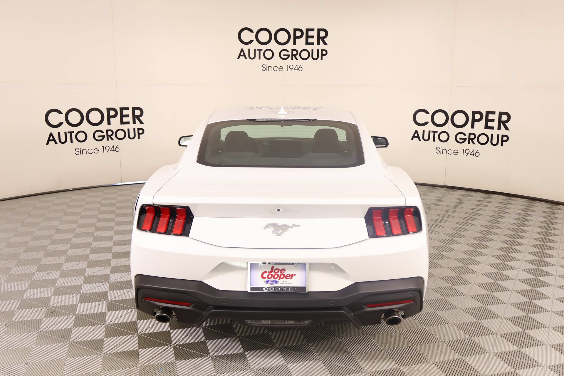 Used 2024 Ford Mustang Coupe RWD image 19
