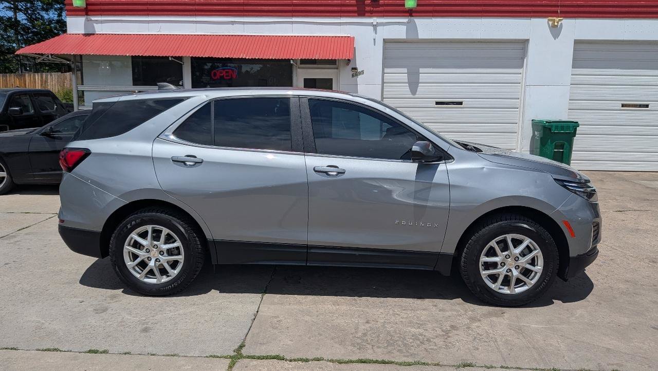 Used 2023 Chevrolet Equinox LT AWD/4WD image 4