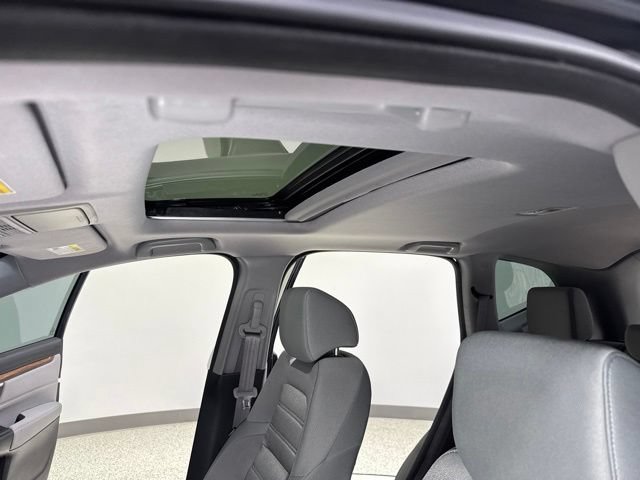 Used 2019 Honda CR-V EX image 2