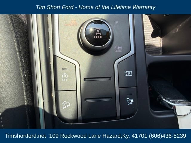 Used 2023 Kia Sorento S w/ Panoramic Sunroof Package AWD/4WD image 12