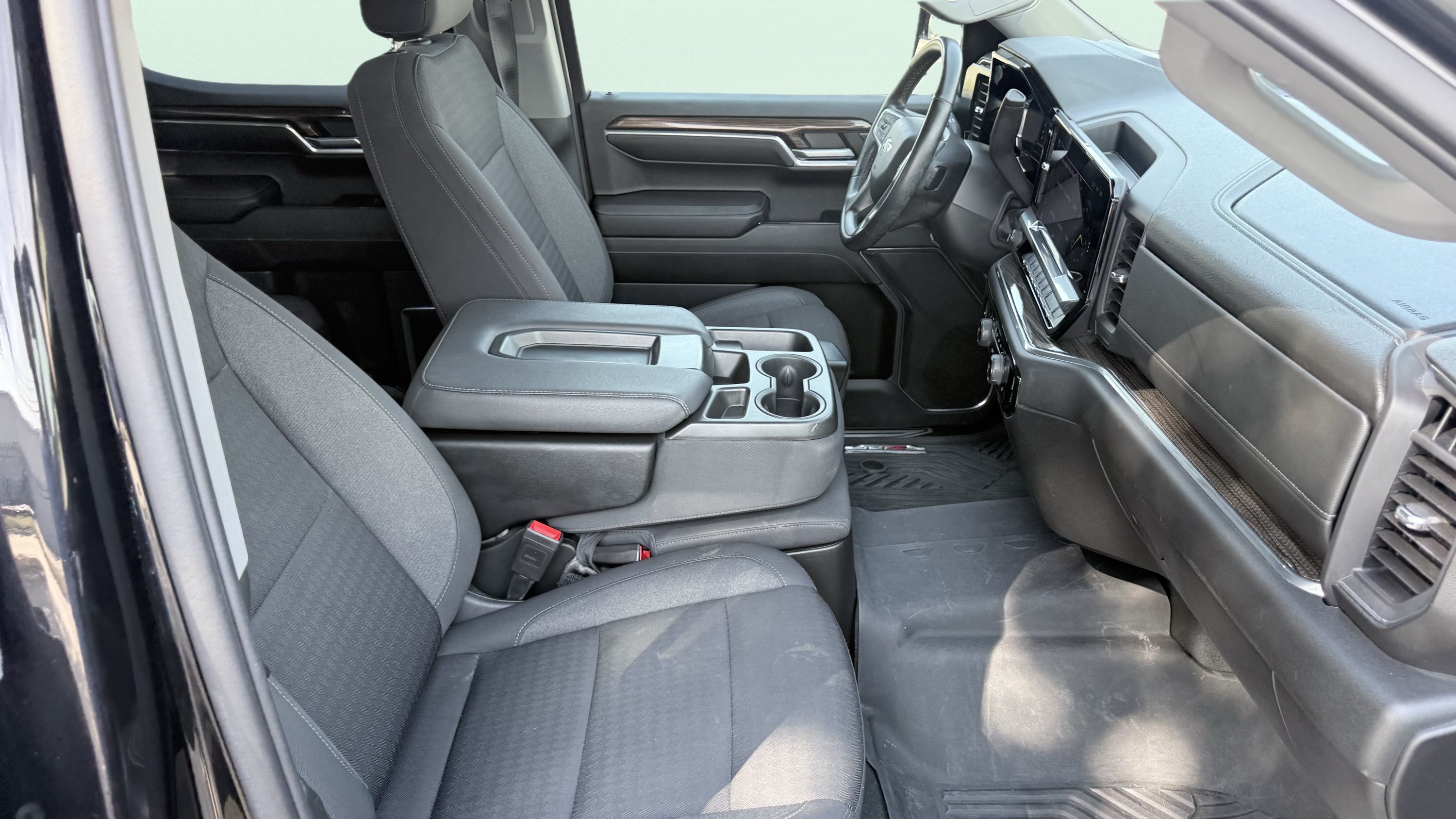 Used 2023 Chevrolet Silverado 1500 LT w/ Z71 Off-Road Package AWD/4WD image 41