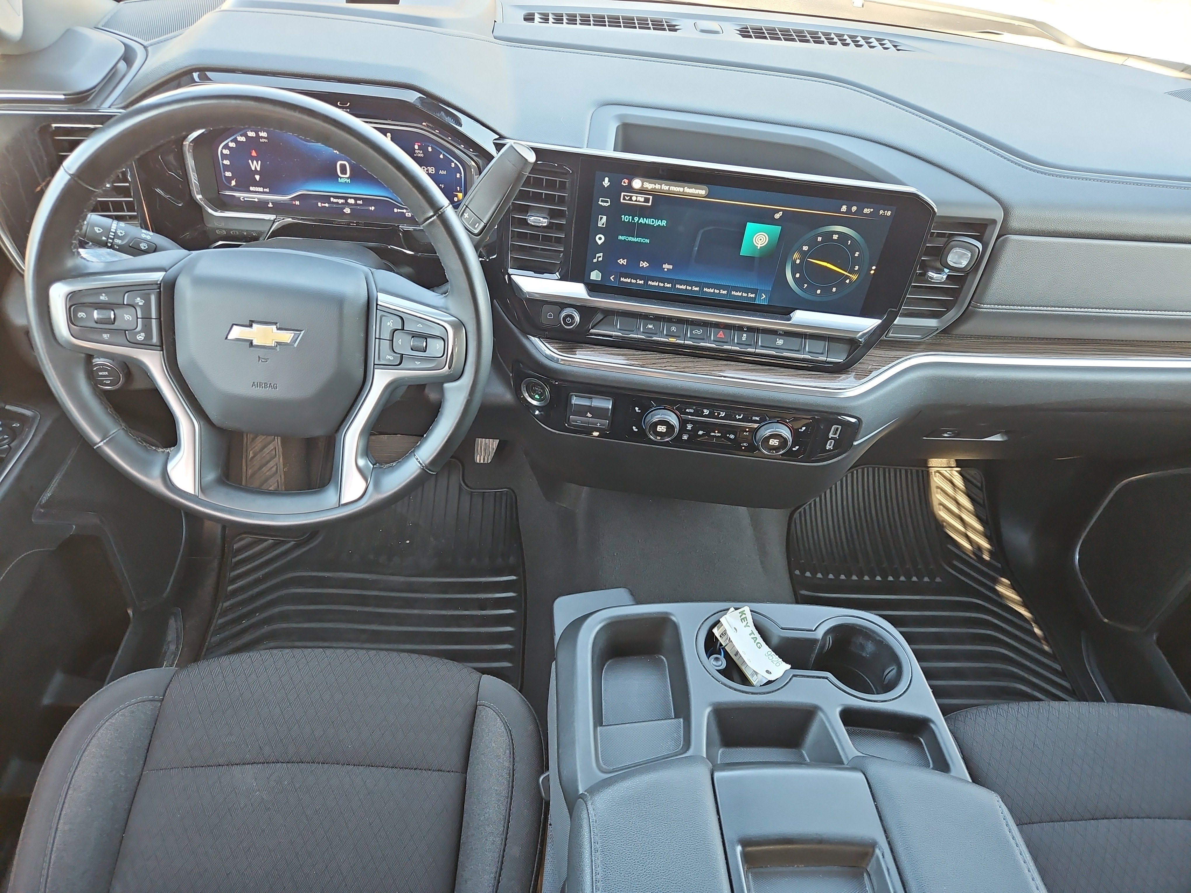 Certified 2025 Chevrolet Silverado 1500 LT AWD/4WD image 7