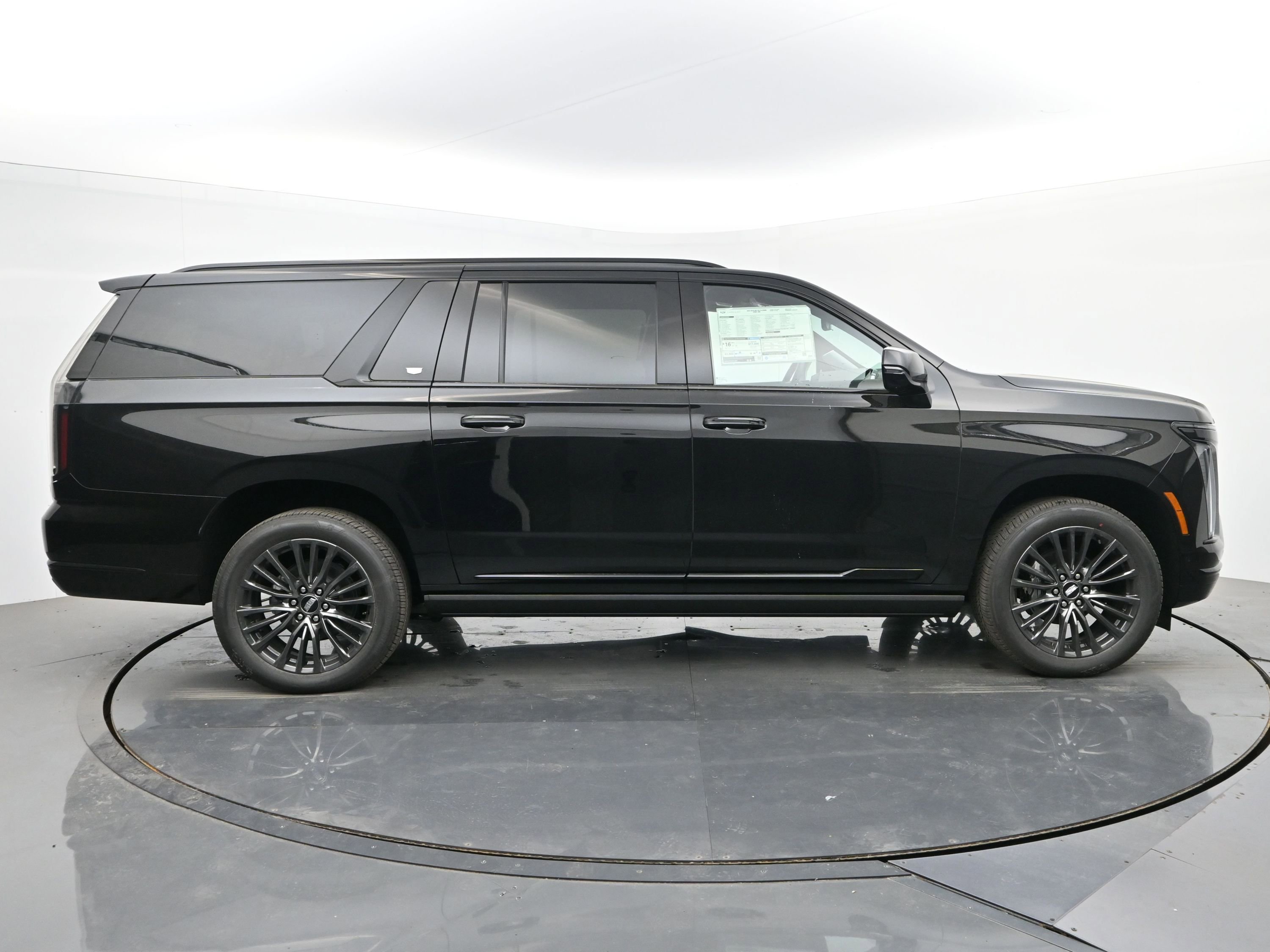New 2026 Cadillac Escalade ESV Platinum Sport AWD/4WD image 6