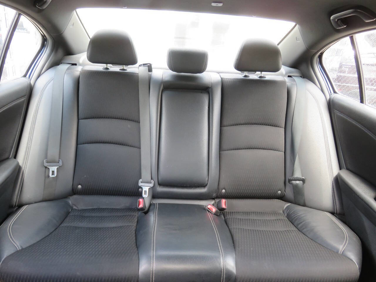 Used 2016 Honda Accord Sport image 22