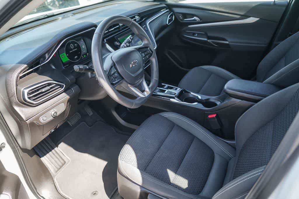 Used 2022 Chevrolet Bolt EUV LT w/ Driver Confidence Package FWD image 16