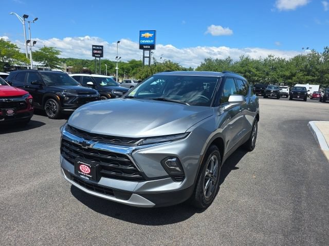 Used 2024 Chevrolet Blazer LT w/ Convenience Package AWD/4WD image 6