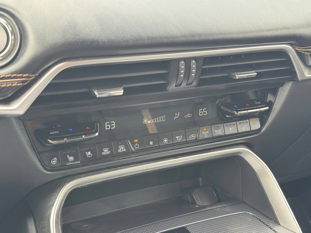 Used 2024 MAZDA CX-90 Plug-In Hybrid w/ Premium Plus AWD/4WD image 40