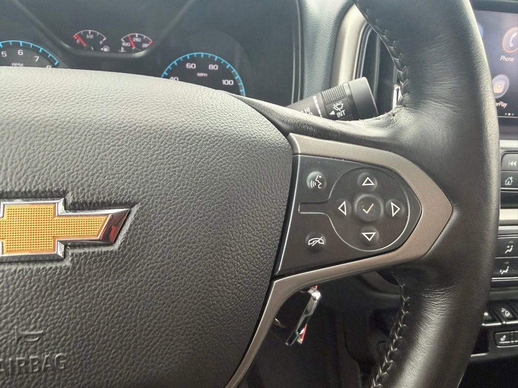 Used 2022 Chevrolet Colorado Z71 w/ Safety Package AWD/4WD image 23