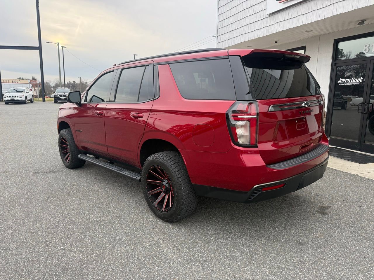Used 2021 Chevrolet Tahoe Z71 w/ Z71 Signature Package image 6