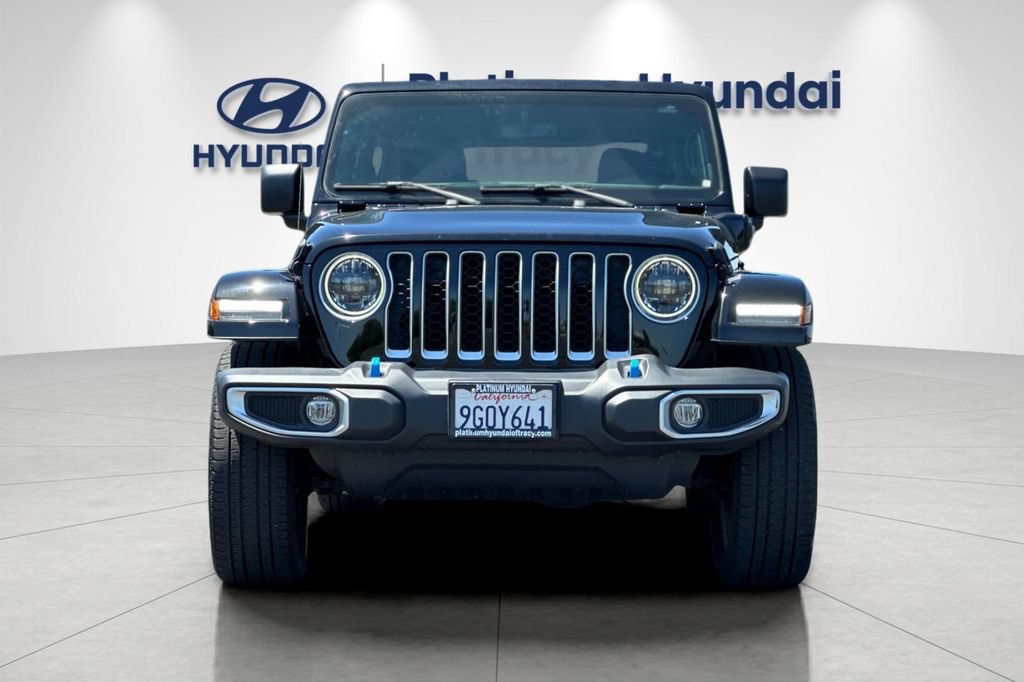 Used 2023 Jeep Wrangler Unlimited Sahara w/ Cold Weather Group AWD/4WD image 6