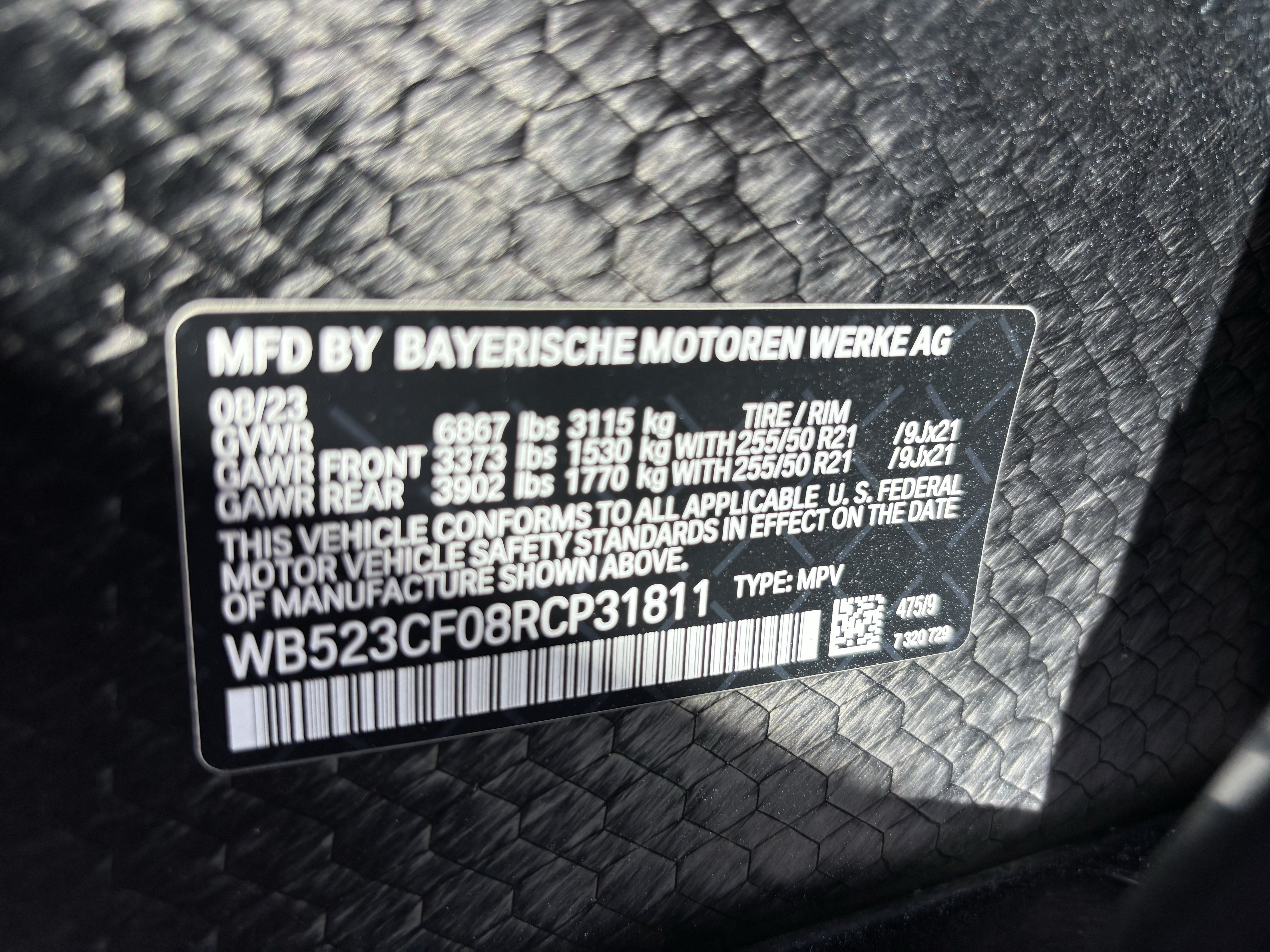 Certified 2024 BMW iX xDrive50 w/ Premium Package AWD/4WD image 37