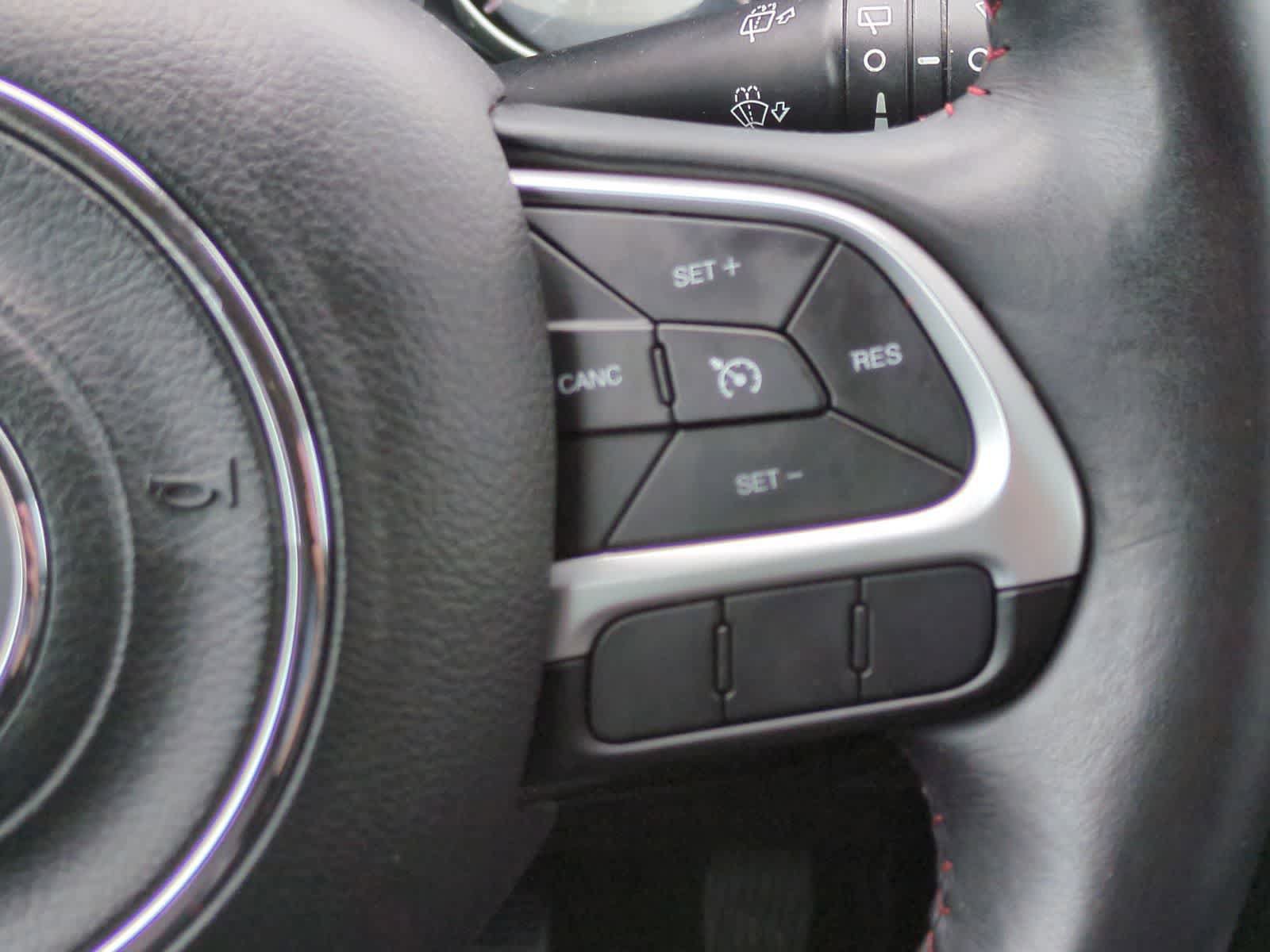Used 2019 Jeep Compass Trailhawk AWD/4WD image 17
