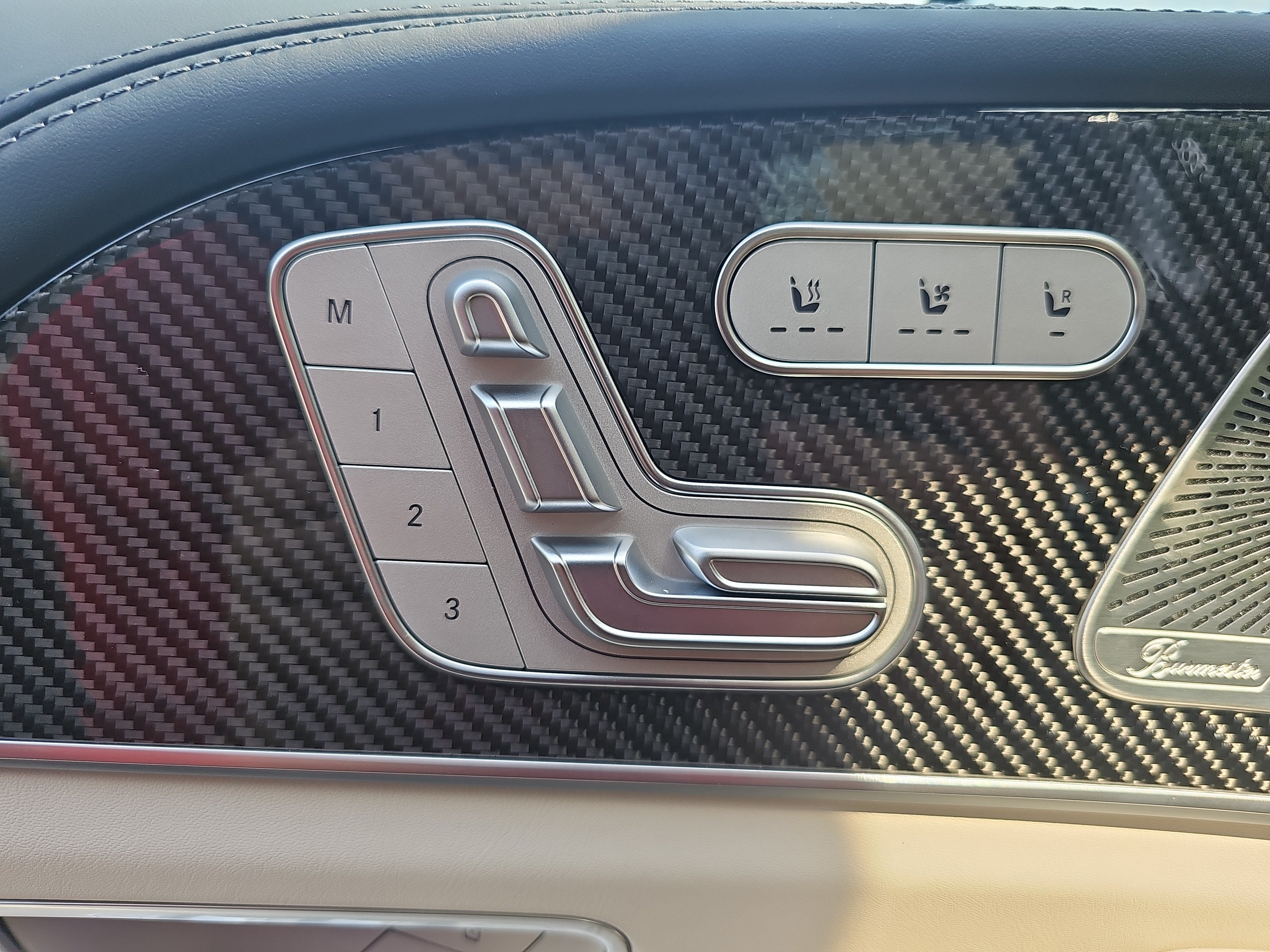 New 2026 Mercedes-Benz GLS 63 AMG 4MATIC image 31