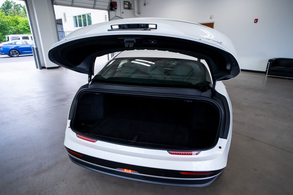 Used 2023 Lucid Air Pure AWD/4WD image 44