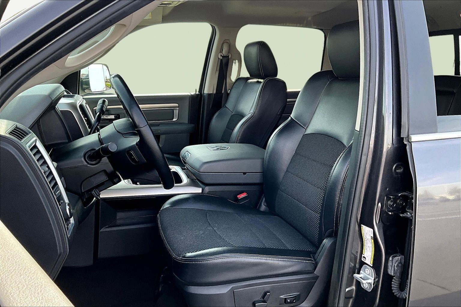 Used 2018 RAM 2500 Lone Star image 22