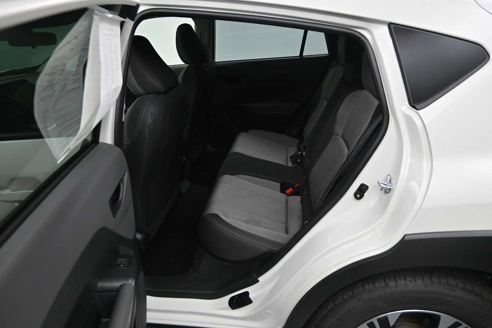 Used 2024 Subaru Crosstrek 2.0i Premium AWD/4WD image 7