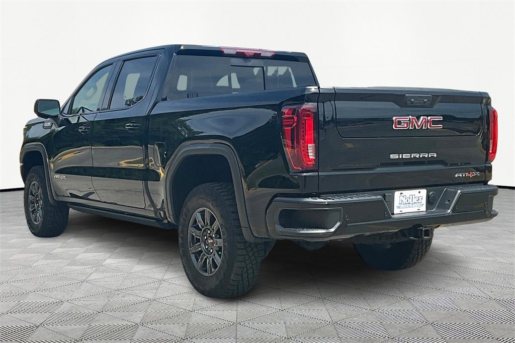 Used 2025 GMC Sierra 1500 AT4X image 13