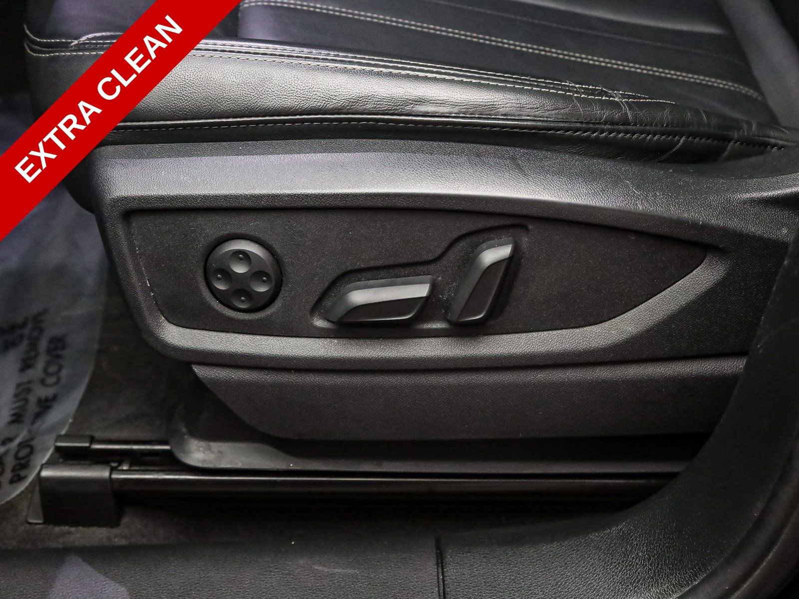 Used 2023 Audi Q5 Premium w/ Convenience Package AWD/4WD image 22