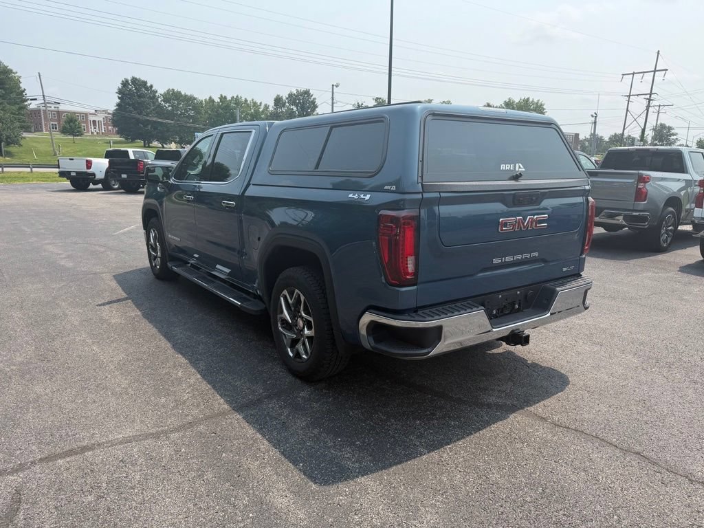 Used 2024 GMC Sierra 1500 SLT w/ SLT Premium Package AWD/4WD image 4